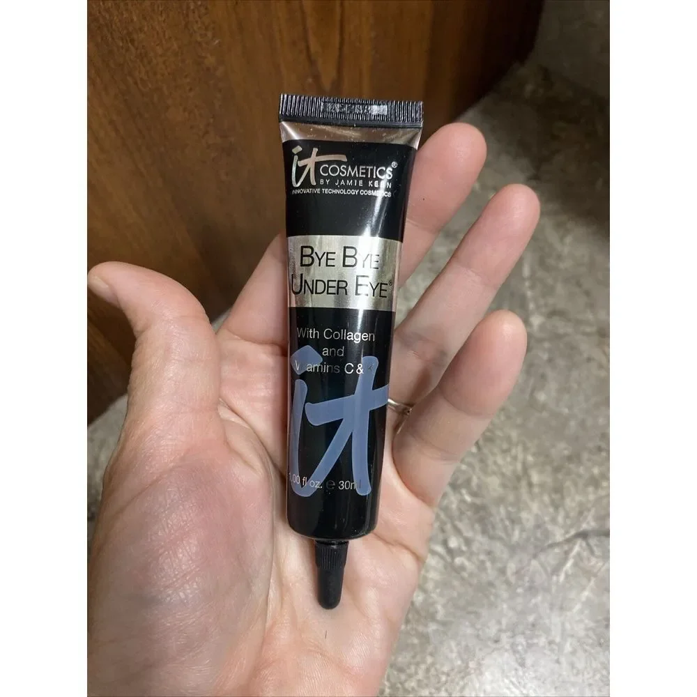 IT Cosmetics‎ Bye Bye Under Eye Waterproof Concealer 